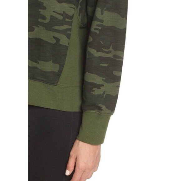 Good American Wide Neck Camo Sweatshirt Pullover Crewneck Green Women Size 3 - Picture 3 of 12